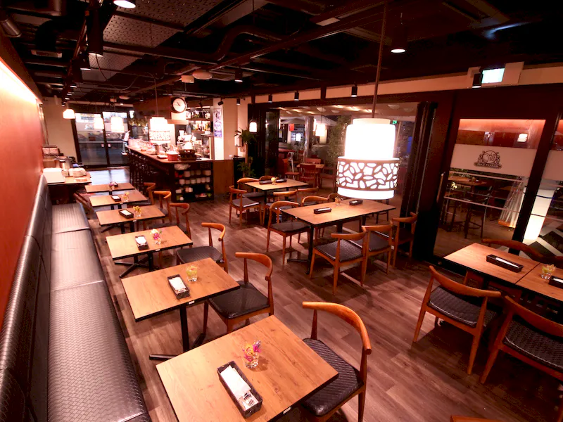 【KOKO HOTEL 博多駅前｜博多駅4分】展示やポップアップに使える1Fカフェ内イベントスペースの画像4
