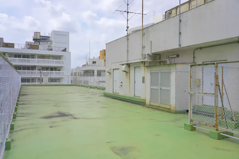 【飯田橋駅2分】撮影やイベントに最適な学校跡地のレンタルスペース（屋上）