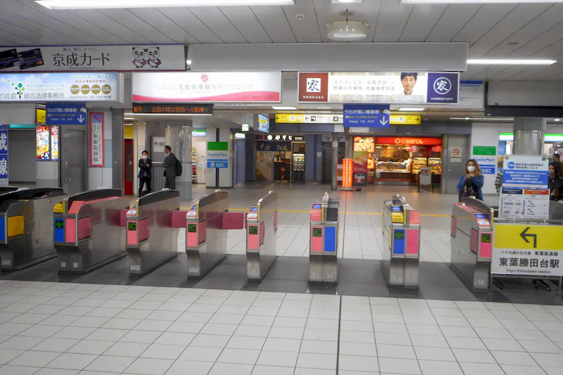 【勝田台駅】食物販やポップアップストアに最適な人の流動が多い改札前コンコース