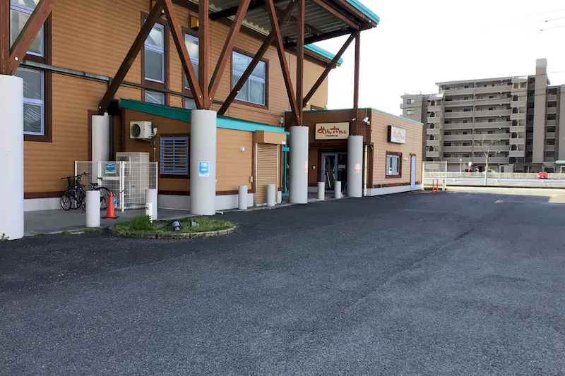 【ダイナム江北店ゆったり館｜割引キャンペーン実施中】キッチンカー出店やプロモーションイベントに最適なアミューズメント施設のイベントスペース