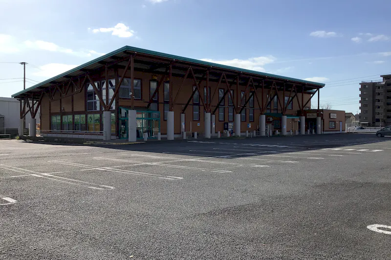 【ダイナム江北店ゆったり館｜割引キャンペーン実施中】キッチンカー出店やプロモーションイベントに最適なアミューズメント施設のイベントスペース