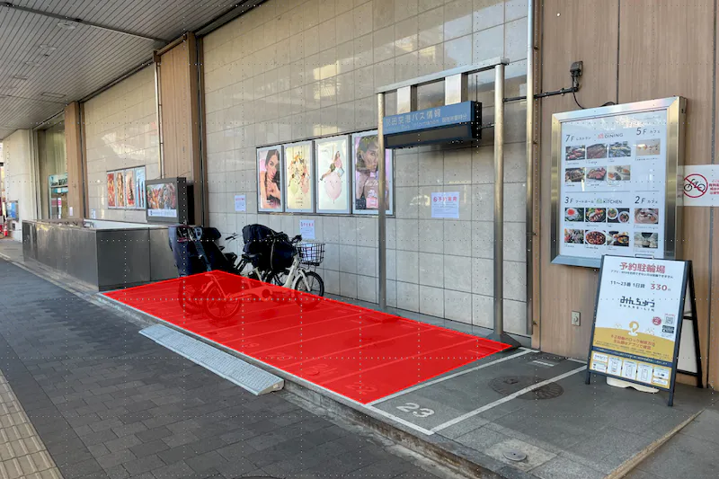 【ODAKYU 湘南 GATE】ODAKYU 湘南 GATE１F　エントランス横