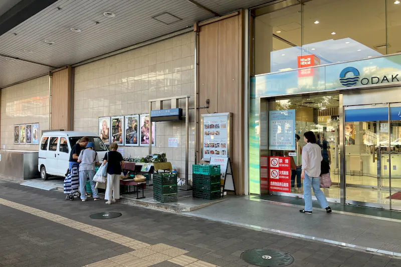 【ODAKYU 湘南 GATE】ODAKYU 湘南 GATE１F　エントランス横