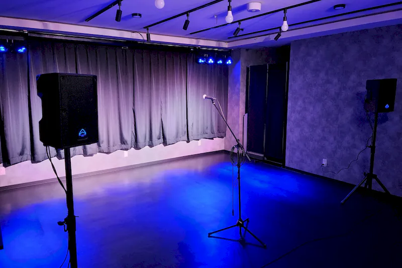 【なんば駅4分】クローズドイベントに最適な楽器の演奏ができる音響照明ありイベントスペース