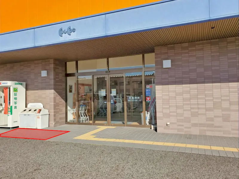 【カルコス各務原店】催事スペース2