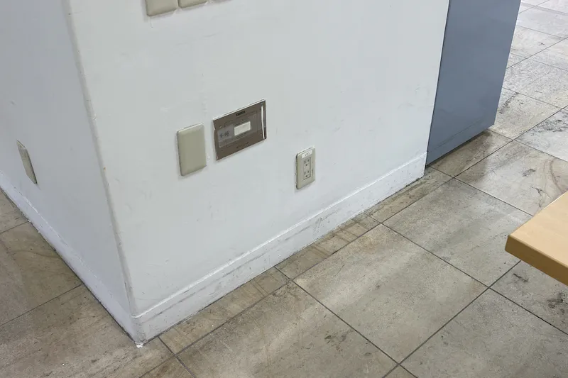 【東京ビッグサイト駅 直結／TFTビル(区画③)】オフィスワーカー向けのプロモーションイベントや物産展等に最適なイベントスペース(2F出入口付近)