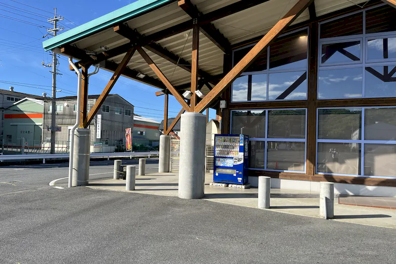 【ダイナム徳山店｜割引キャンペーン実施中】キッチンカーやプロモーション等に最適なアミューズメント施設のイベントスペース