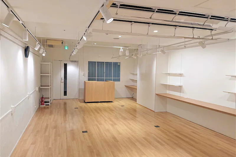【天神駅すぐ】招待制の展示販売会やワークショップに最適な天神に位置するアクセス環境良好なイベントスペース