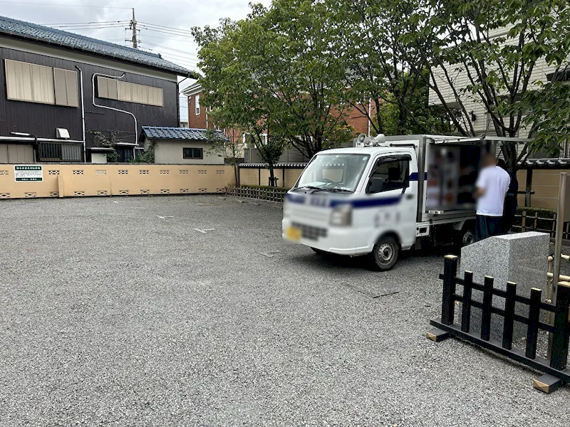 片面３台並ぶイメージです