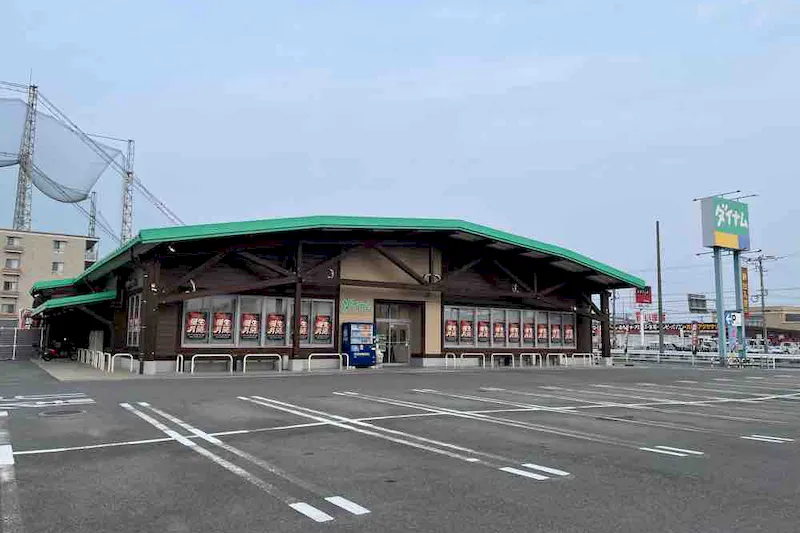 【ダイナム福岡久留米店ゆったり館｜割引キャンペーン実施中】キッチンカー出店やプロモーションイベントに最適なアミューズメント施設のイベントスペース