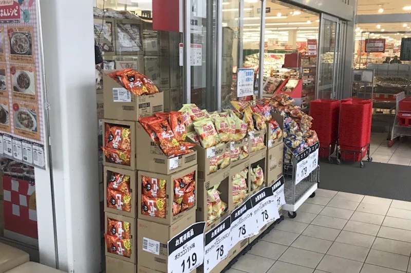 【西友　西尾張部店】風除室　プロモーション用途や物販、食物販のポップアップストアに最適な催事イベントスペース