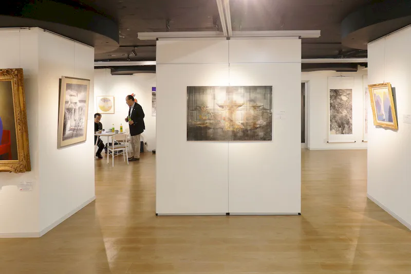 【神楽坂駅12分】作品展示、ワークショップに適した広くてシンプルな内装が心地いいギャラリー