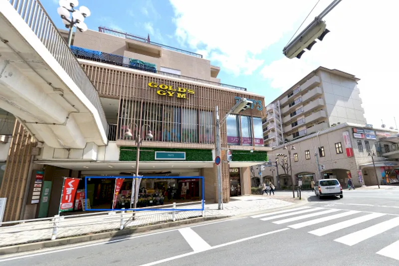 【アピア3】飲食品販売やキッチンカーに適したエントランス前のイベントスペースの画像