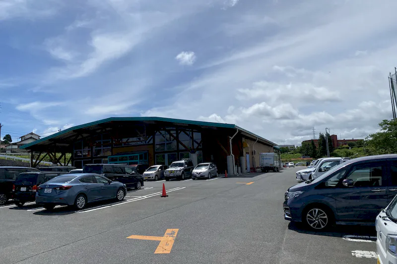 【ダイナム広島三次店｜割引キャンペーン実施中】キッチンカーやプロモーション等に最適なアミューズメント施設のイベントスペース