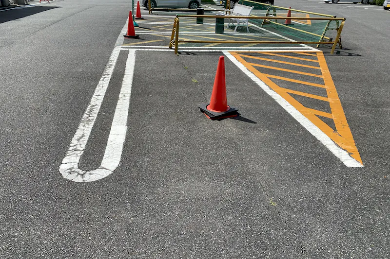 【ダイナム広島三次店｜割引キャンペーン実施中】キッチンカーやプロモーション等に最適なアミューズメント施設のイベントスペース