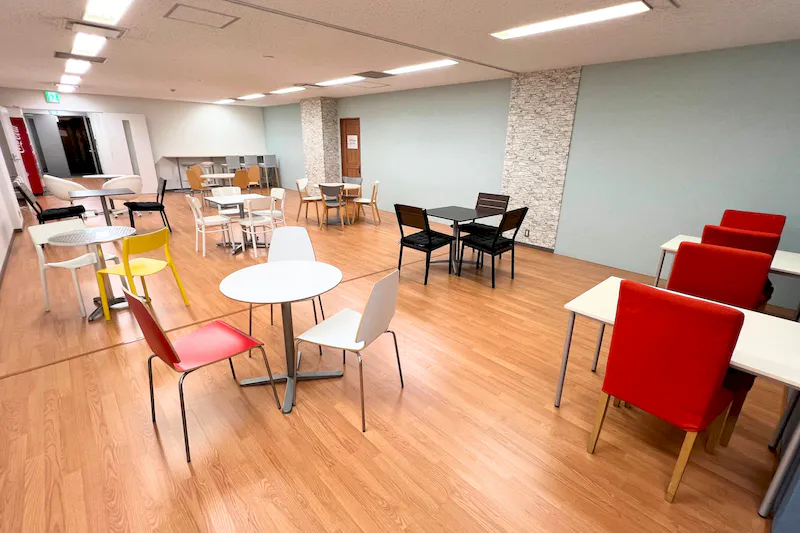 【六本木一丁目駅4分】招待制の製品PR会や受注販売会に適した50名程度収容可能なレンタルスペース