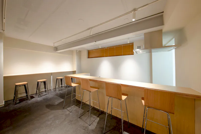 【麻布十番駅1分】展示会やポップアップストア、マルシェ、 撮影まで利用可能なアクセス良好な路面イベントスペース