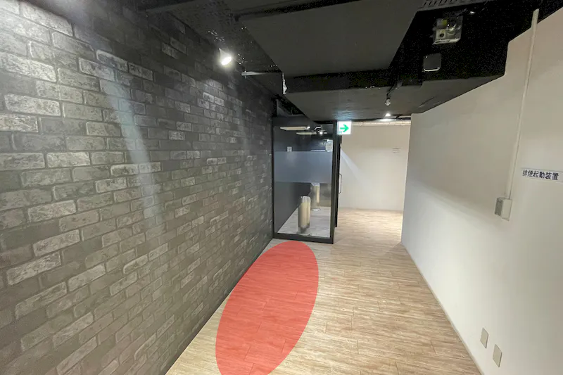 【ピアザ松戸/松戸駅東口直結】喫煙具のプロモーションイベントに最適な駅出口直結の商業施設9階にある喫煙所横のイベントスペース