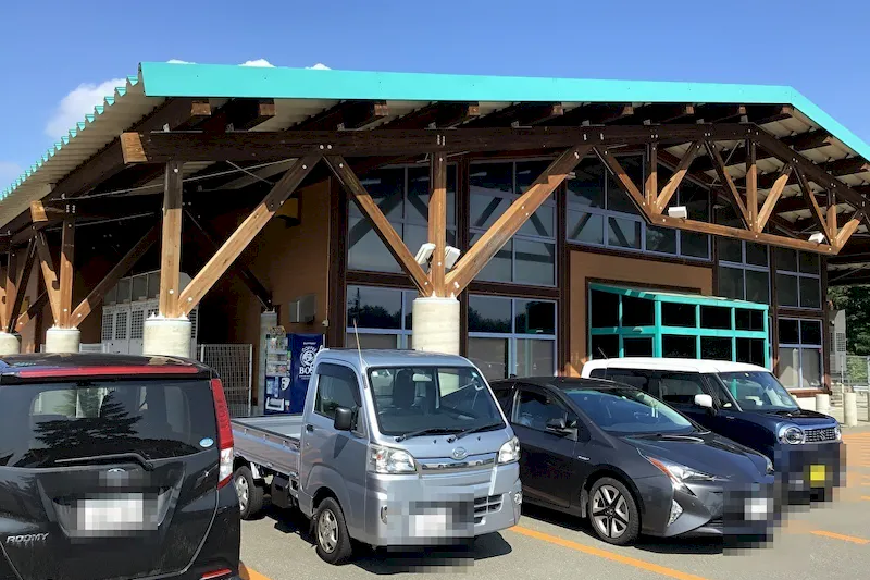 【ダイナムむつ店｜割引キャンペーン実施中】キッチンカーやプロモーションに最適なアミューズメント施設のイベントスペース(店舗出入り口横）