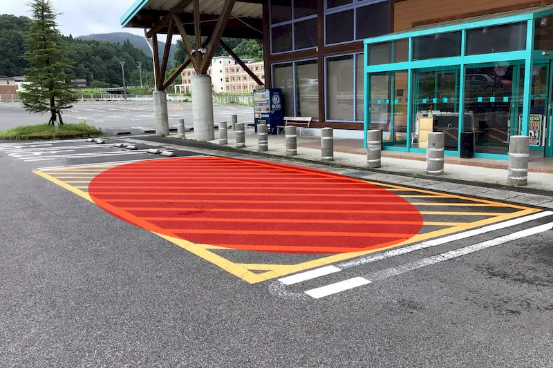 【ダイナム岐阜瑞浪店｜割引キャンペーン実施中】キッチンカーや各種プロモーションイベントに最適なアミューズメント施設のイベントスペース