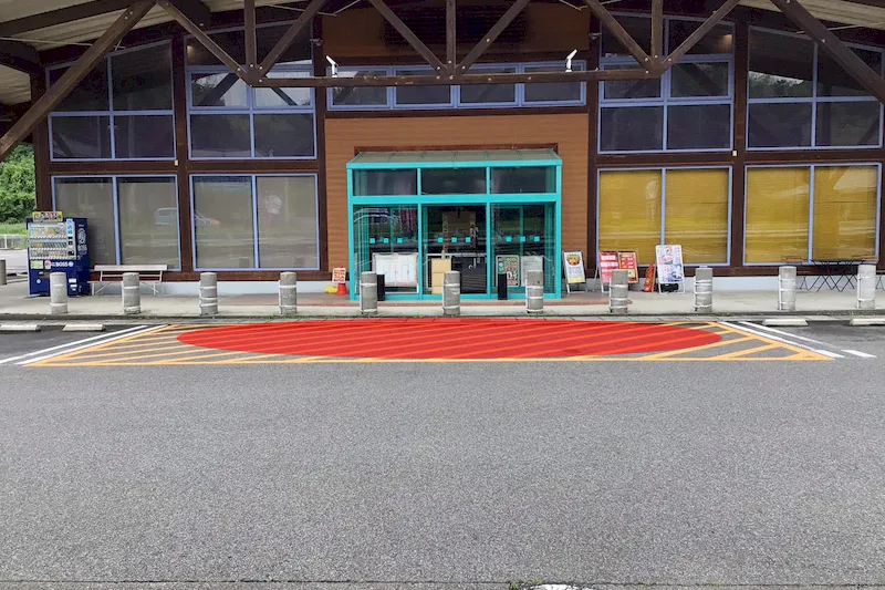 【ダイナム岐阜瑞浪店｜割引キャンペーン実施中】キッチンカーや各種プロモーションイベントに最適なアミューズメント施設のイベントスペース