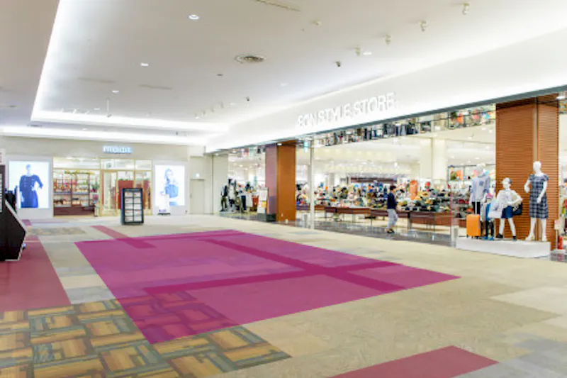 【イオンモール土浦*】２Fイオン前ひろばの画像