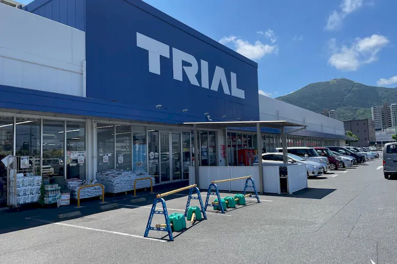【スーパーセンタートライアル八幡東田店】キッチンカー出店限定/屋外　Ⓐキッチンカースペース【入口正面左側】
