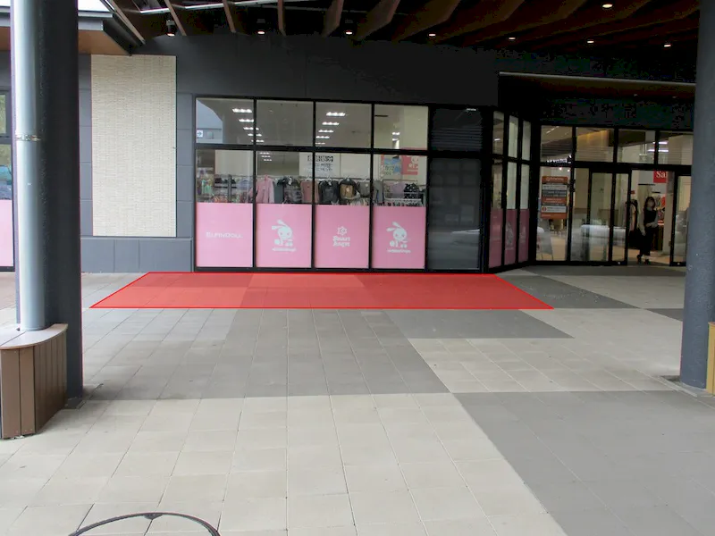 【BRANCH 博多パピヨンガーデン】プロモーションや物販用途での利用が可能な商業施設の西松屋前のスペースの画像1