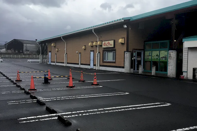 【ダイナム長崎島原店ゆったり館｜割引キャンペーン実施中】キッチンカー出店やプロモーションイベントに最適なアミューズメント施設のイベントスペース