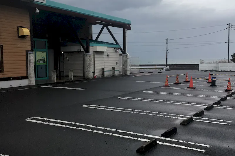 【ダイナム長崎島原店ゆったり館｜割引キャンペーン実施中】キッチンカー出店やプロモーションイベントに最適なアミューズメント施設のイベントスペース