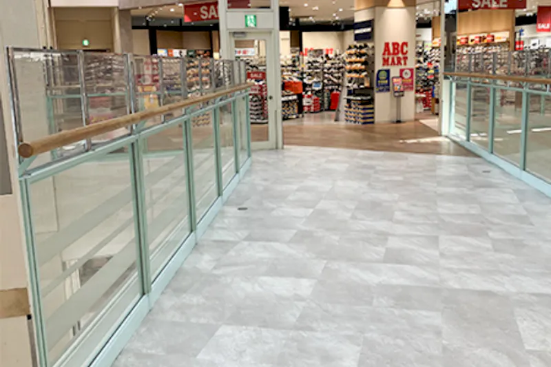 【イオンモール熱田*】3F　北渡デッキ