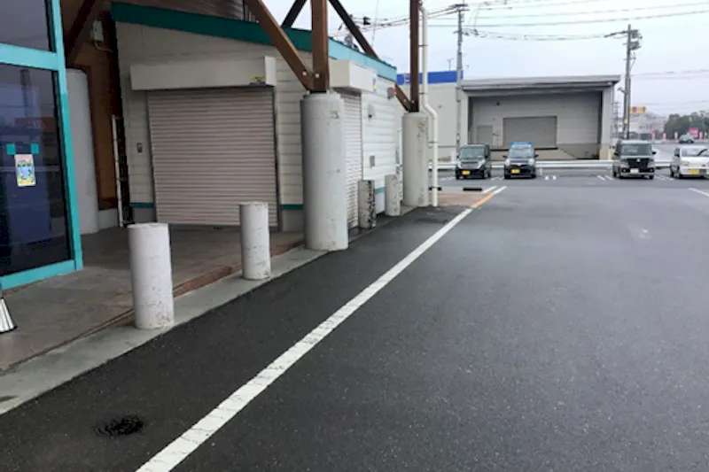 【ダイナム福岡甘木店｜割引キャンペーン実施中】キッチンカー出店やプロモーションイベントに最適なアミューズメント施設のイベントスペース