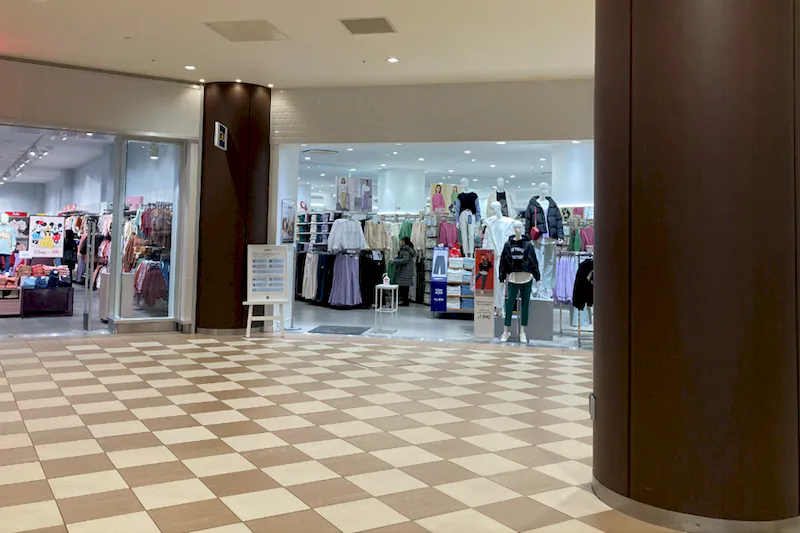 【ララガーデン川口】1階 中央①
