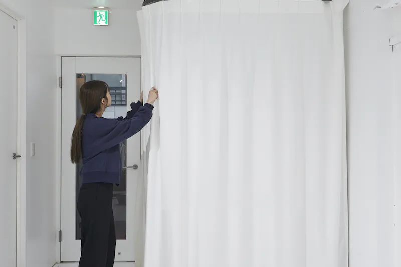 【外苑前駅5分】表参道10分！展示会・ポップアップに最適なホワイトスタジオ(展示什器貸出無料)