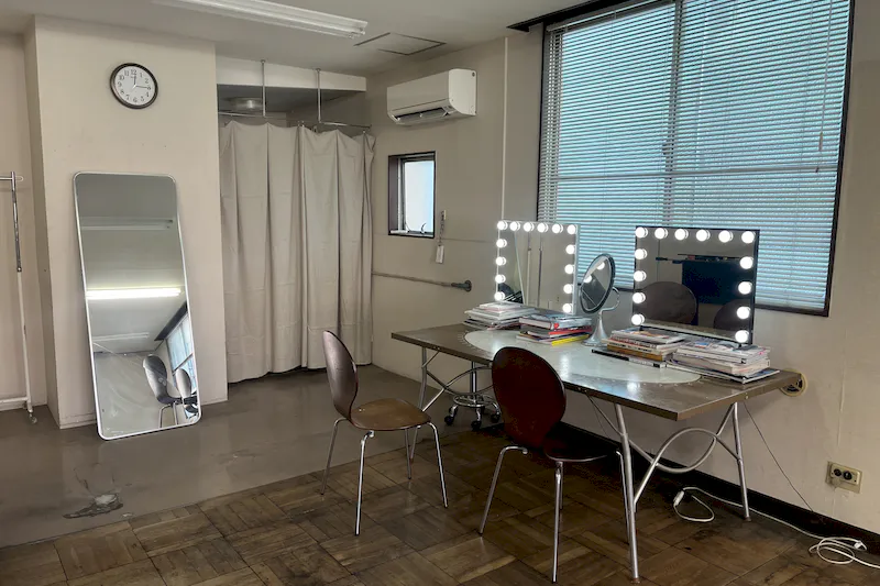 【高円寺駅5分】展示会やポップアップストア、ギャラリー用途に最適な延240㎡の天高倉庫イベントスペース