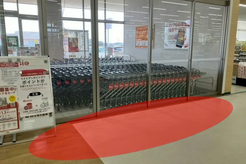 【ベイシア 潮来店】各種プロモーションや食物販に最適な店内入口前催事イベントスペース