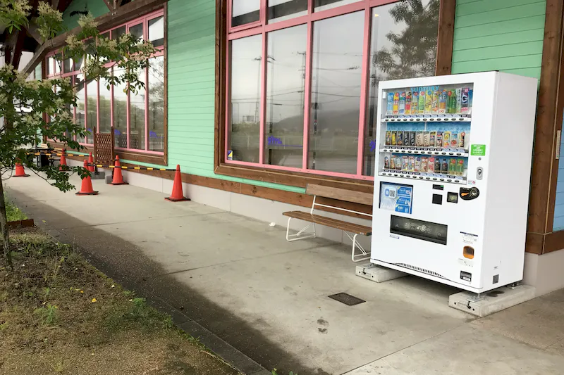 【ダイナム岡山真備店ゆったり館｜割引キャンペーン実施中】キッチンカーやプロモーションに最適なアミューズメント施設のイベントスペース