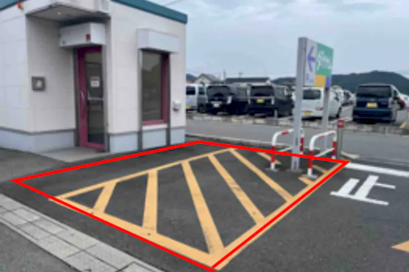 【ダイナム栃木佐野高萩店ゆったり館｜割引キャンペーン実施中】キッチンカー出店やプロモーションイベントに最適なアミューズメント施設のイベントスペース