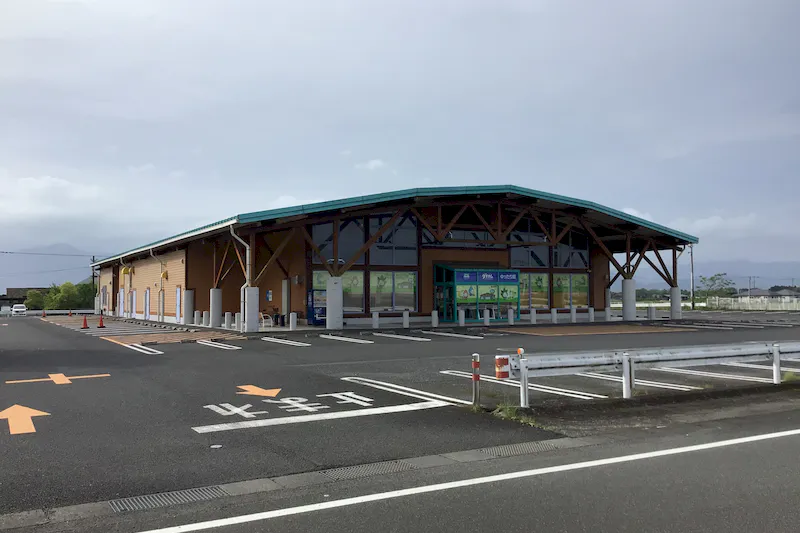 【ダイナム鹿児島東串良店ゆったり館｜割引キャンペーン実施中】キッチンカー出店やプロモーションイベントに最適なアミューズメント施設のイベントスペース
