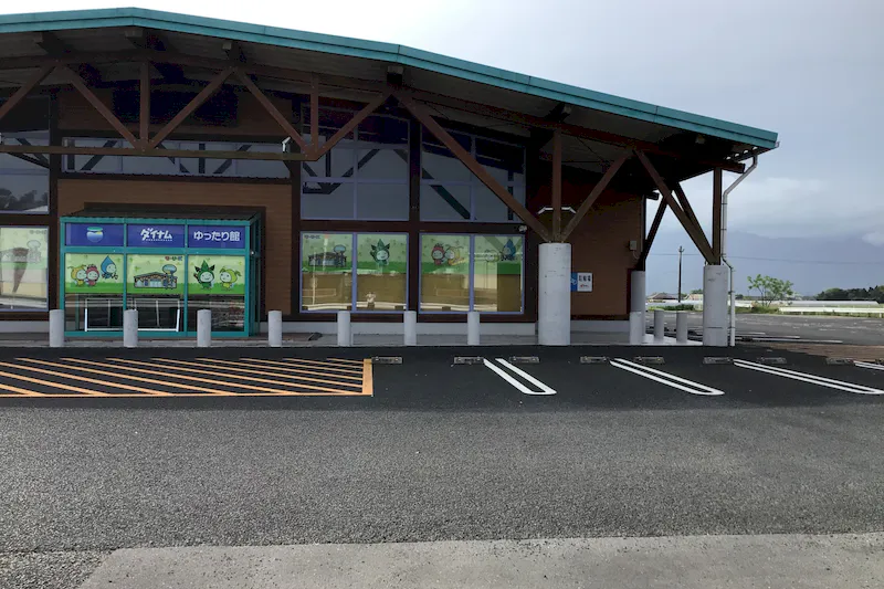 【ダイナム鹿児島東串良店ゆったり館｜割引キャンペーン実施中】キッチンカー出店やプロモーションイベントに最適なアミューズメント施設のイベントスペース