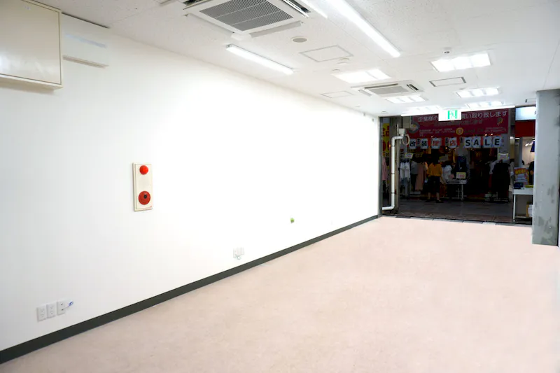 【大阪 天神橋筋商店街ど真ん中】 余裕の広さ！ポップアップストアやPRイベントに最適な天神橋筋商店街で随一の通行量を誇る5丁目イベントスペース