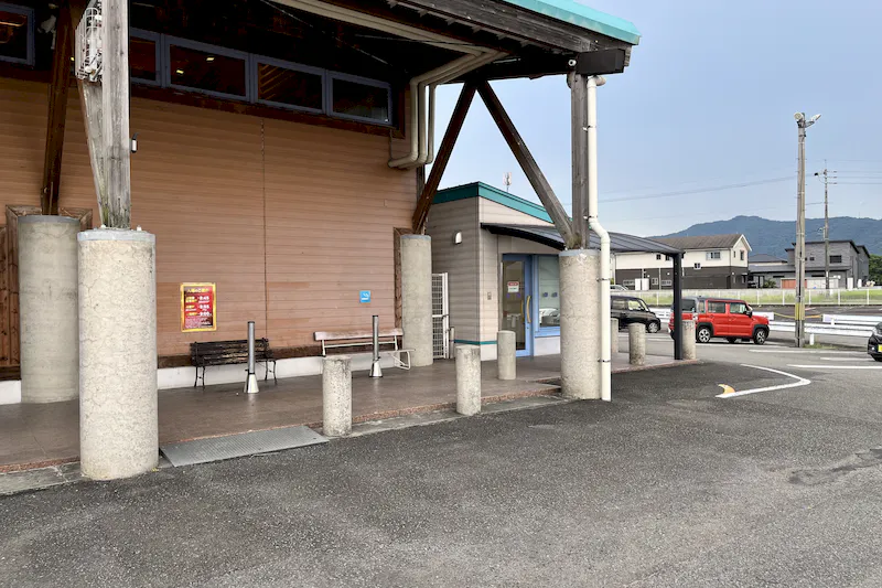 【ダイナム徳島鴨島店ゆったり館｜割引キャンペーン実施中】キッチンカーに最適なアミューズメント施設のイベントスペース