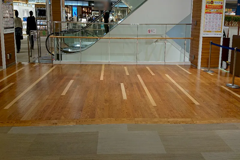 【ララガーデン長町】2階北側エスカレーター前(B)