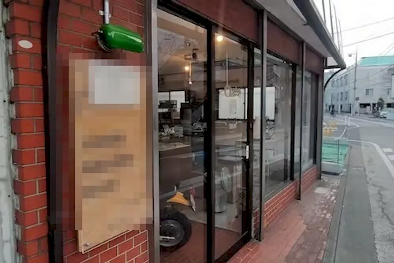 【千歳烏山駅10分】イラスト展示や小物アクセサリーなどのポップアップに最適な住宅街の間に佇むギャラリー＆バーイベントスペース