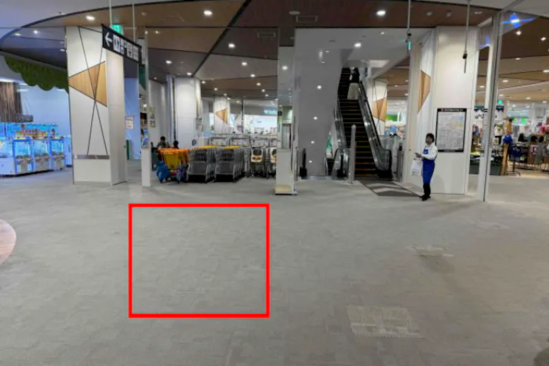 【イオンスタイル仙台卸町】3F中央エスカレーター前 販促プロモーションに最適なスーパー店内催事イベントスペース