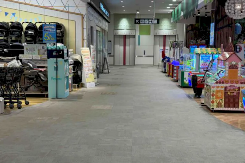 【イオンスタイル仙台卸町】3F中央エスカレーター前 販促プロモーションに最適なスーパー店内催事イベントスペース
