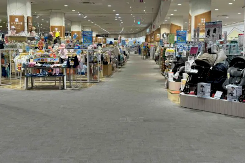 【イオンスタイル仙台卸町】3F中央エスカレーター前 販促プロモーションに最適なスーパー店内催事イベントスペース