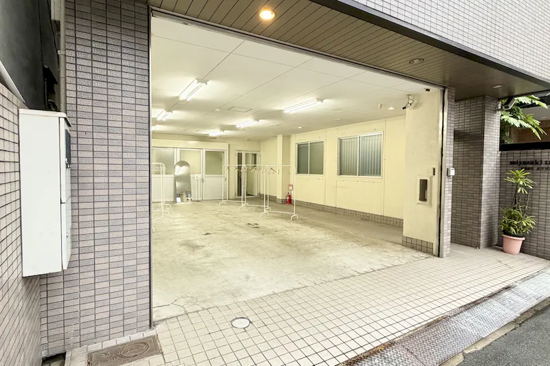 【西大橋駅3分】心斎橋・堀江エリア|72㎡の広々空間、無料備品多数。展示会、ポップアップやワークショップ会場に最適なスペース