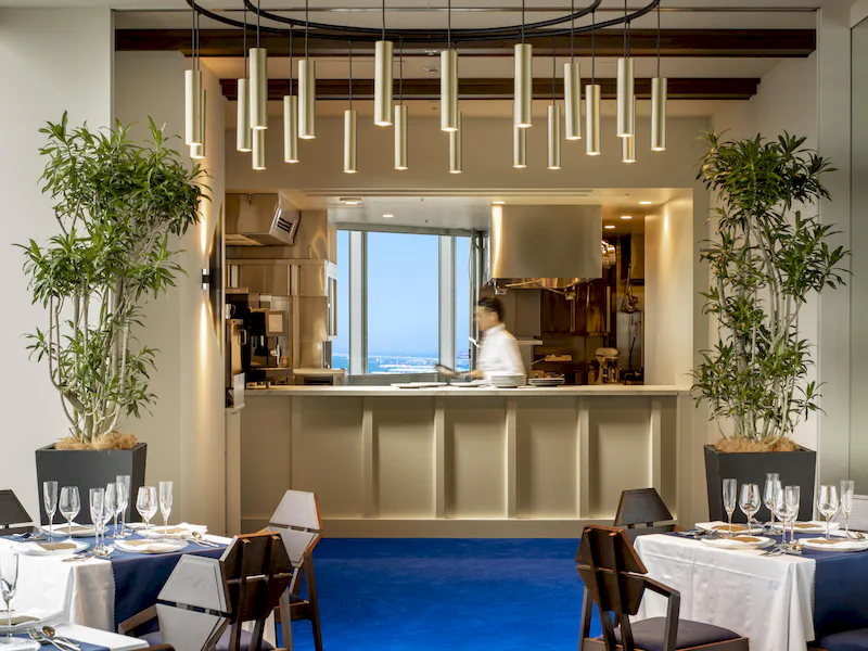 内観　Open kitchen