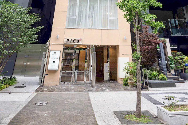 【本町駅5分／心斎橋駅8分】御堂筋路面1Fの好立地　ポップアップストアや展示会、受注会に適した自然光差し込む路面に面したレンタルスペース